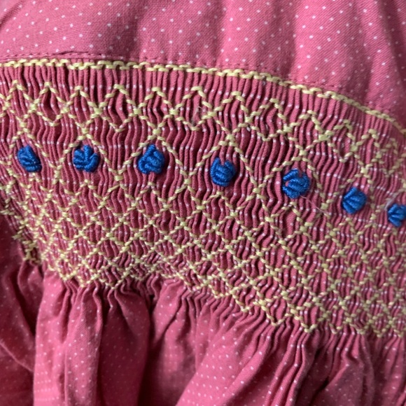 Girls smocked dress - Picture 2 of 2